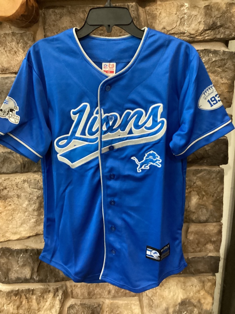 Detroit Lions Football Jersey Mens XS NFL Team Apparel Ultra Game NWT